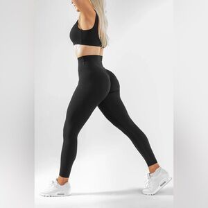 Balance Athletica Cloud Leggings Black Size Medium